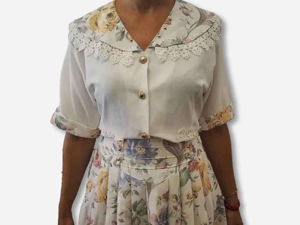 Conjunto flores modelo frente detalle