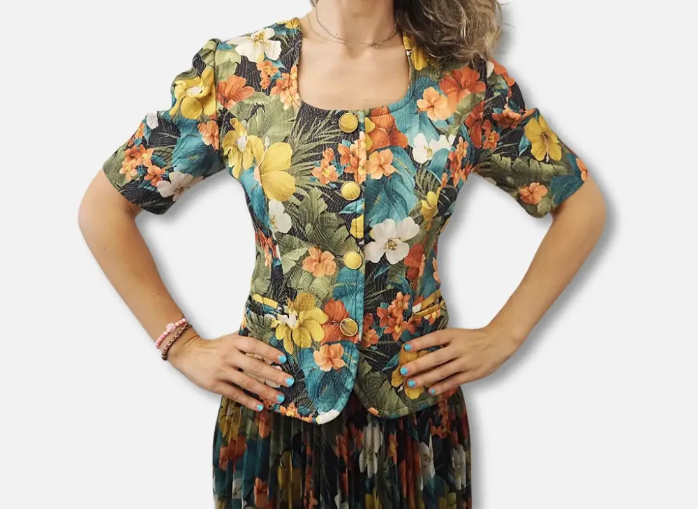 Conjunto flores modelo frente detalle